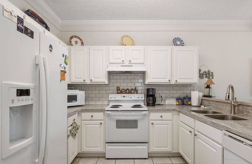 Seagrove Beach Condo | Great cozy beach getaway