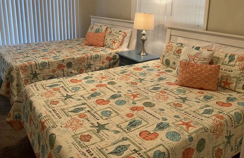 Saint Helena Island House | GREAT FAMILY LIVING SPACE AND LOCATION!