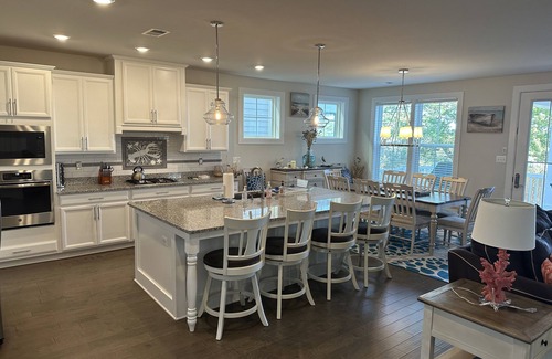 Selbyville House | Great Family Vacation Home on bay! Close to beach! 10 Max persons per HOA