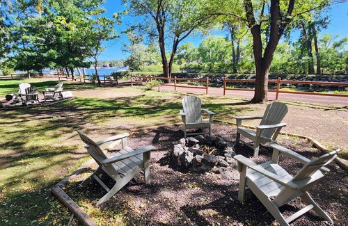 Pinetop-Lakeside Cabin | Great Fishing Steps from Your Door- Maples Cabin
