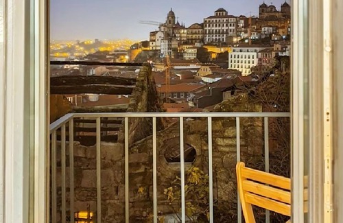 Centro / Baixa Apartment | Great Flat & View in Historic Porto by LovelyStay