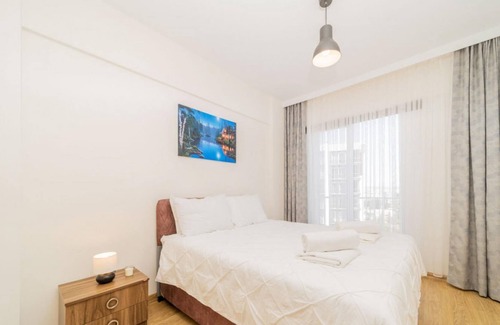 Kepez Apartment | Great Flat with Shared Pool in Kepez