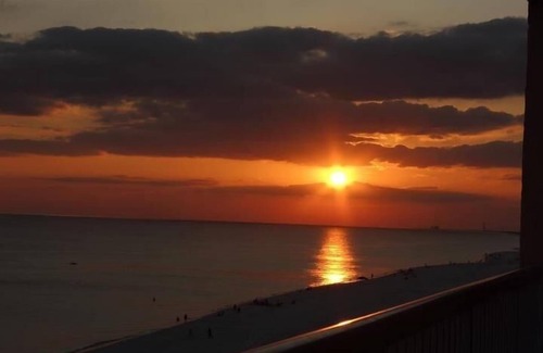 Fort Walton Beach Condo | GREAT FOR FAMILIES- Huge 3/3 Gulf-Front Condo with 32' Balcony