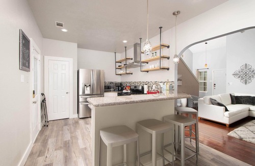Windy Terrace House | Great for large groups and Family Friendly. Backs to local park great for kids
