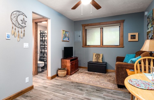 Corvallis House | Great for Travelers, Academics, and Medical Professionals