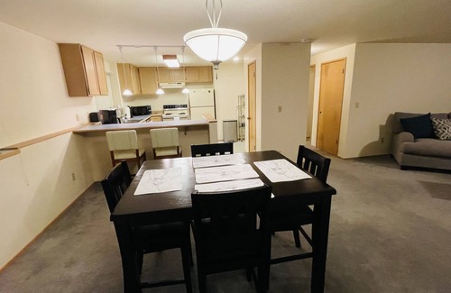 Gig Harbor House | Great Harbor View Entire 2Br & 2Ba Vacation/Getaway Unit