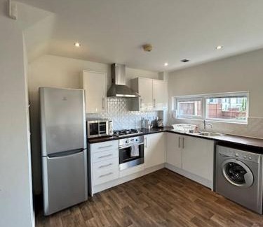 Manchester House | Great House + air conditioning + free car parking