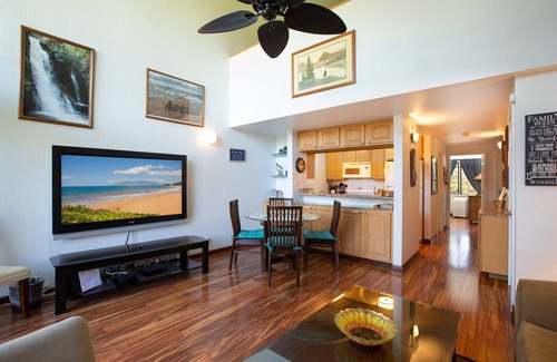 Kihei Condo | Great Kihei Location- Near Beach, Shopping, and all Kihei has to offer!