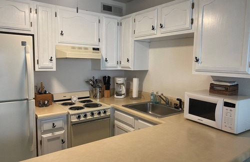 Osage Beach Condo | Great Lake Location! Best Value at the Lake, Two Steps And Your Inside
