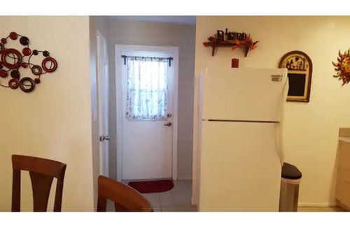 Daley Park Apartment | Great Location ASU Tempe 2 bed Comfy Priced Right!