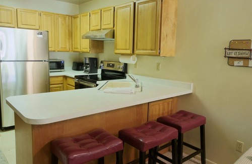 Eden Condo | Great location beautiful views | 2 Bed, 2 Bath
