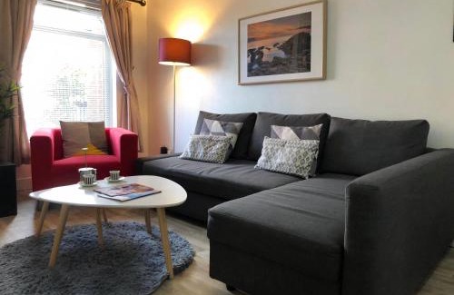 Belfast City Centre Apartment | Great Location - City Centre - Parking - 4 Beds - 2 Bedrooms
