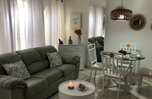 Granada Apartment | Great Location!! Cozy, Clean and Comfy