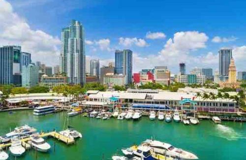 Little Havana House | GREAT LOCATION Downtown/Airport/South Beach