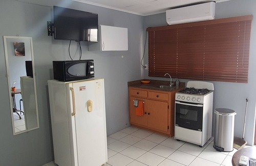 Oranjestad Apartment | Great location for downtown Oranjestad and beach
