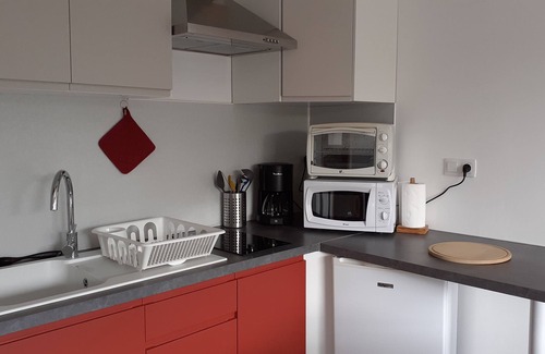 Le Mans Apartment | Great location for this bright and quiet DUPLEX