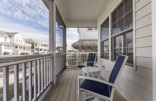 South Rehoboth House | GREAT LOCATION! JUST STEPS TO BEACH & BOARDWALK- WALKTO SHOPS & RESTAURANTS