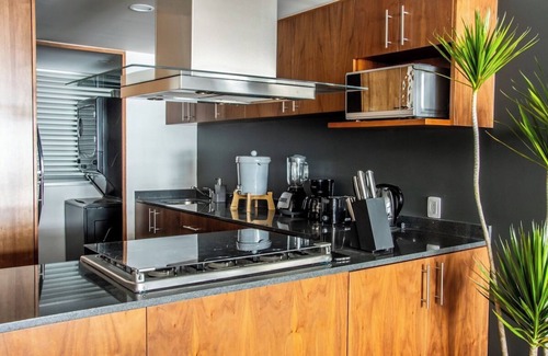 Roma Sur Apartment | Great location, pool, rooftop, gym, 24/7 security