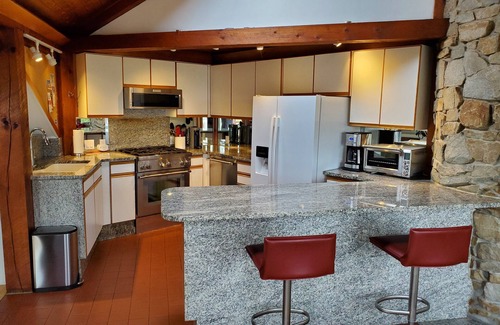 Provincetown House | Great location near town & beaches in West End quiet neighborhood Dog friendly!n