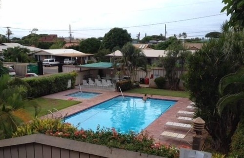 Historic Lahaina Front Street Condo | Great Location & Reviews, Quiet, Clean Updated, A/C, Wifi, Grill