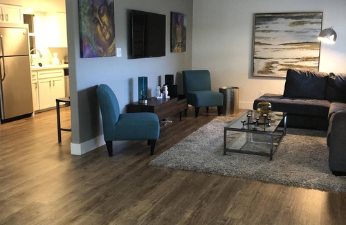 Central Naples House | Great Location & Totally Remodeled