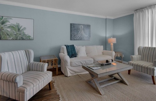 Seagrove Beach Condo | Great Location ~ Seagrove Beach ~ Heated Pool ~ Seasonal Beach Chairs