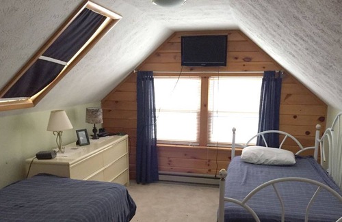 McHenry Cabin | Great Log Cabin Located Near Deep Creek Lake.