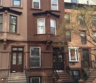 Harlem Apartment | Great Looking Studio Apartment
