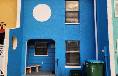 Key Shore House | Great Neighborhood. Family & friends friendly. Prime Location for FUN!