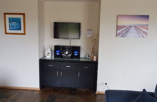 Peterborough House | Great Ocean Rd Shack