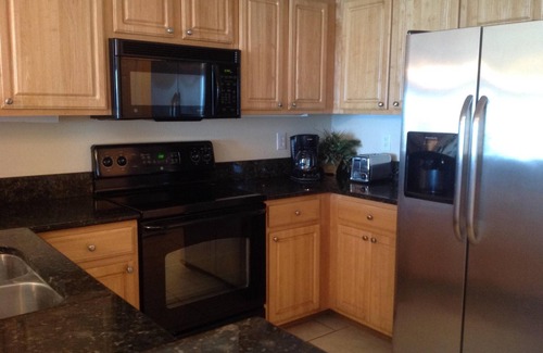 Gulf Shores Condo | Great Ocean View with NEW Balcony Furniture