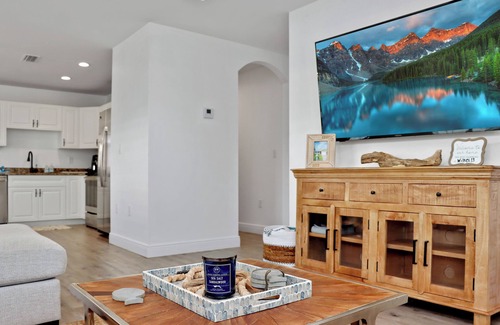 Mexico Beach House | ☀️Great Outdoor Space | Steps to Pool | Dubs Beach Retreat☀️