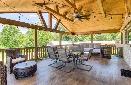 Jasper House | Great Outdoor Space Margys Farmhouse in Jasper