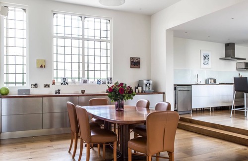 Angel Apartment | Great Percy Street III by onefinestay
