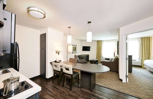 Brentwood House | Great Pick! 2 Units with Full Kitchens, Pet-friendly Property!
