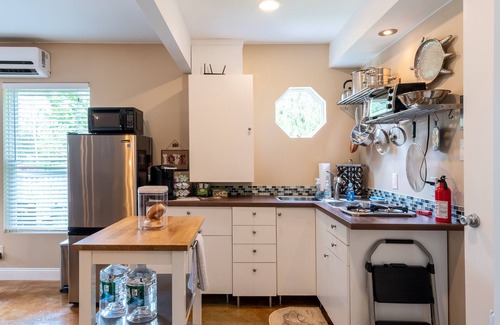 Kintnersville Apartment | Great place to getaway and still close enough for city activities