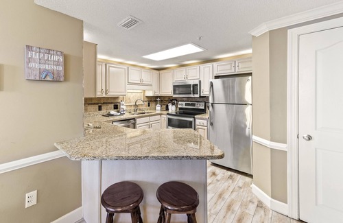 Orange Beach East Condo | GREAT RATES! PREMIUM 2BR/2BA sleeps 8*12th FLR Amazing breath taking views