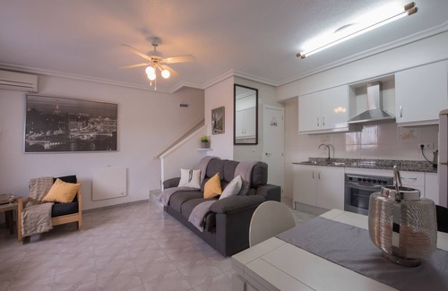 Gran Alacant House | Great sea views. Close to sea and amenities.