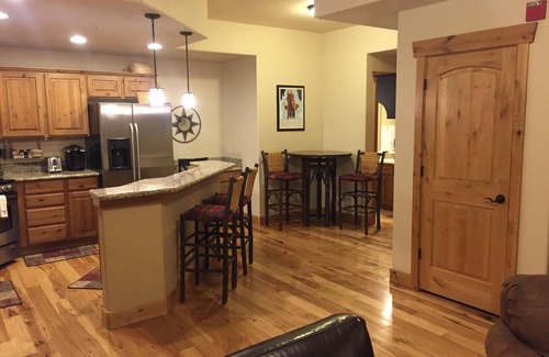 North Park City Condo | Great Ski Condo. 1 block from Park City Mountain Resort base