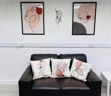 New Malden Other | Great space with garden and parking