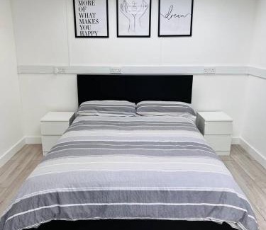 New Malden Other | Great space with garden and parking