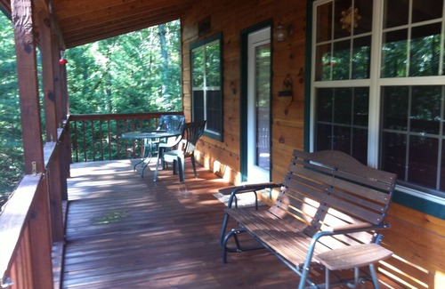 Blairsville Cabin | Great Specials-Lovely Nature Cabin on 3 Acres!