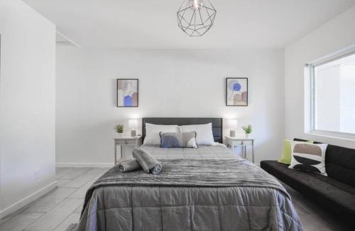 Northeast Miami Apartment | Great Studio Residence 15 min from the beach