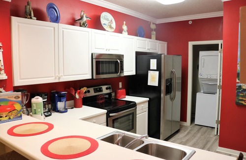 Fort Walton Beach Condo | Great Summer rates. Beachside, Sleeps 8