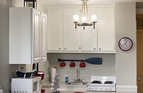 Panama City Beach Apartment | Great Summer Rates Rates! Beach Chairs