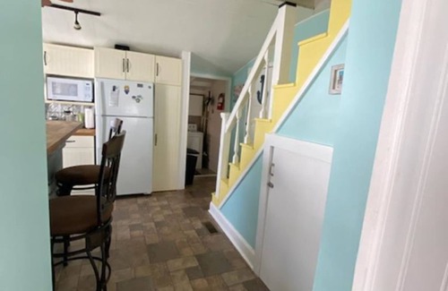 North Wildwood House | GREAT VACATION LOCATION! SLEEPS UP TO 10 FAMILY AND FRIENDS!