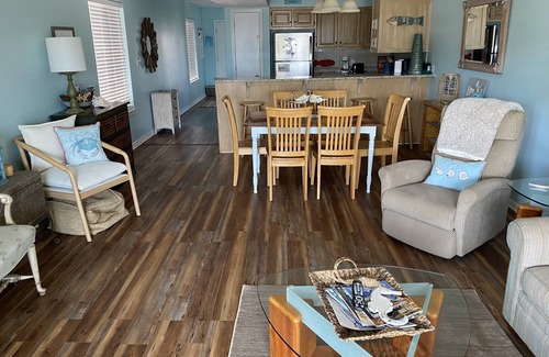 Gulf Shores House | Great value - 3 full baths, pool, tennis, deeded beach access
