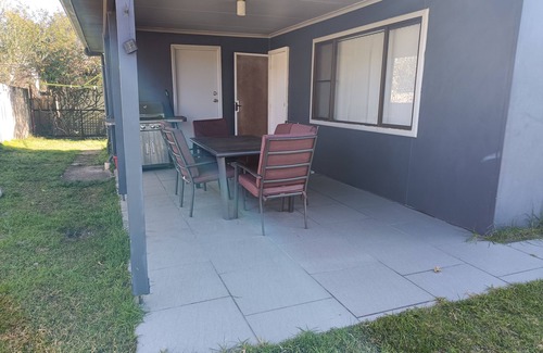 Vincentia Villa | Great value by the beach