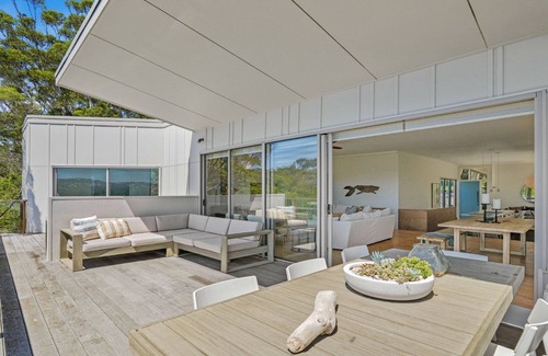 Macmasters Beach House | Great views and loads of room for all the family - with a fireplace!