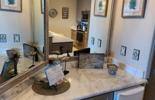 Orange Beach Condo | Great views! Close to restaurants. Summer dates still available!